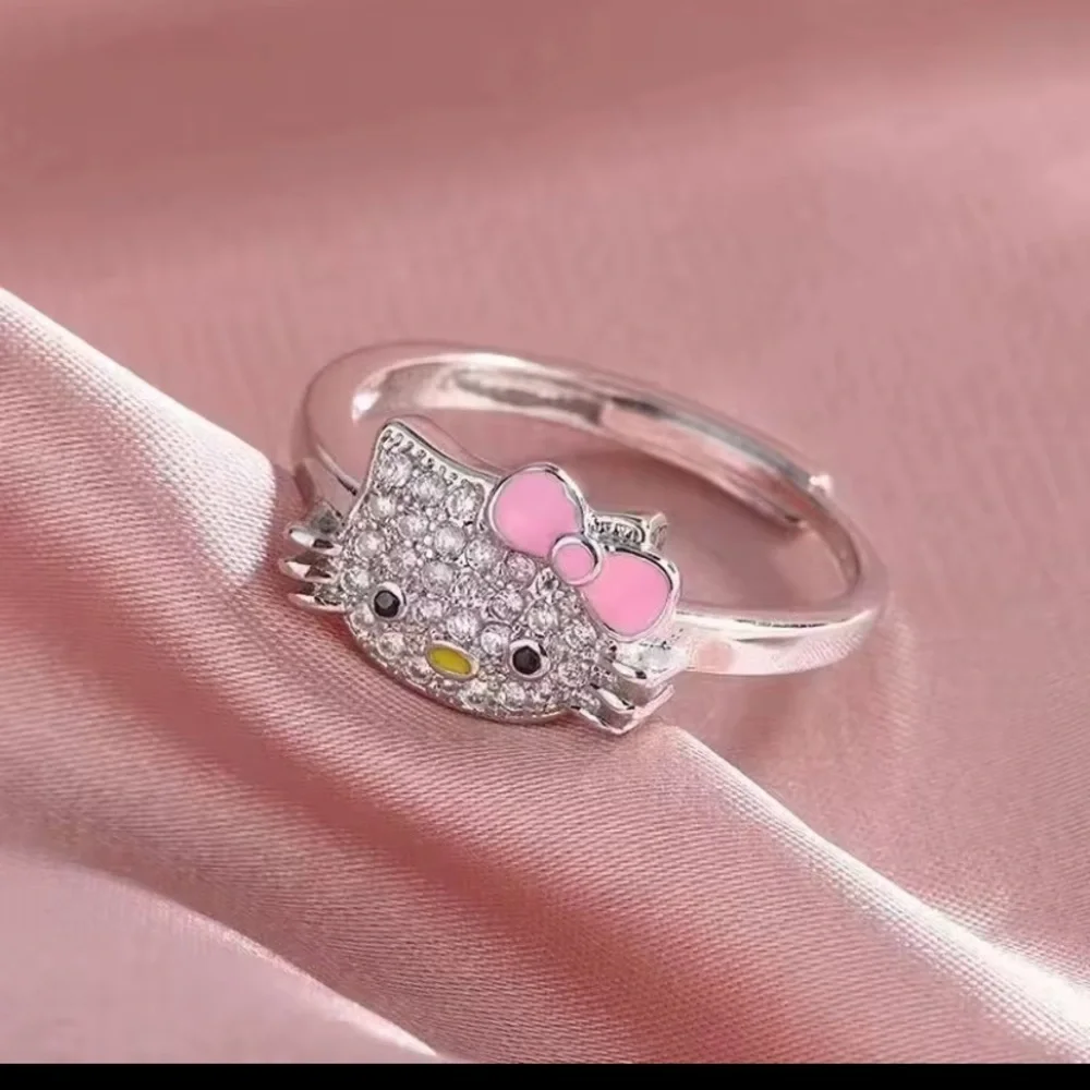 Hello Kitty get ready